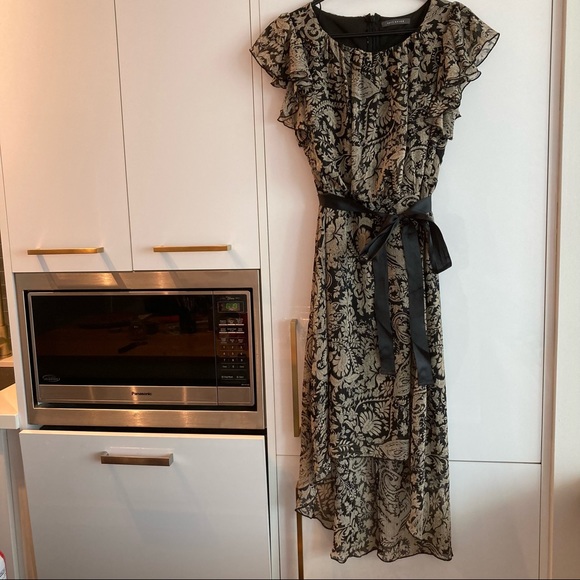 👗Suzy Shier Hi-Low Ruffle Sleeve Belted Dress in Tan/Black👗 - Picture 1 of 7